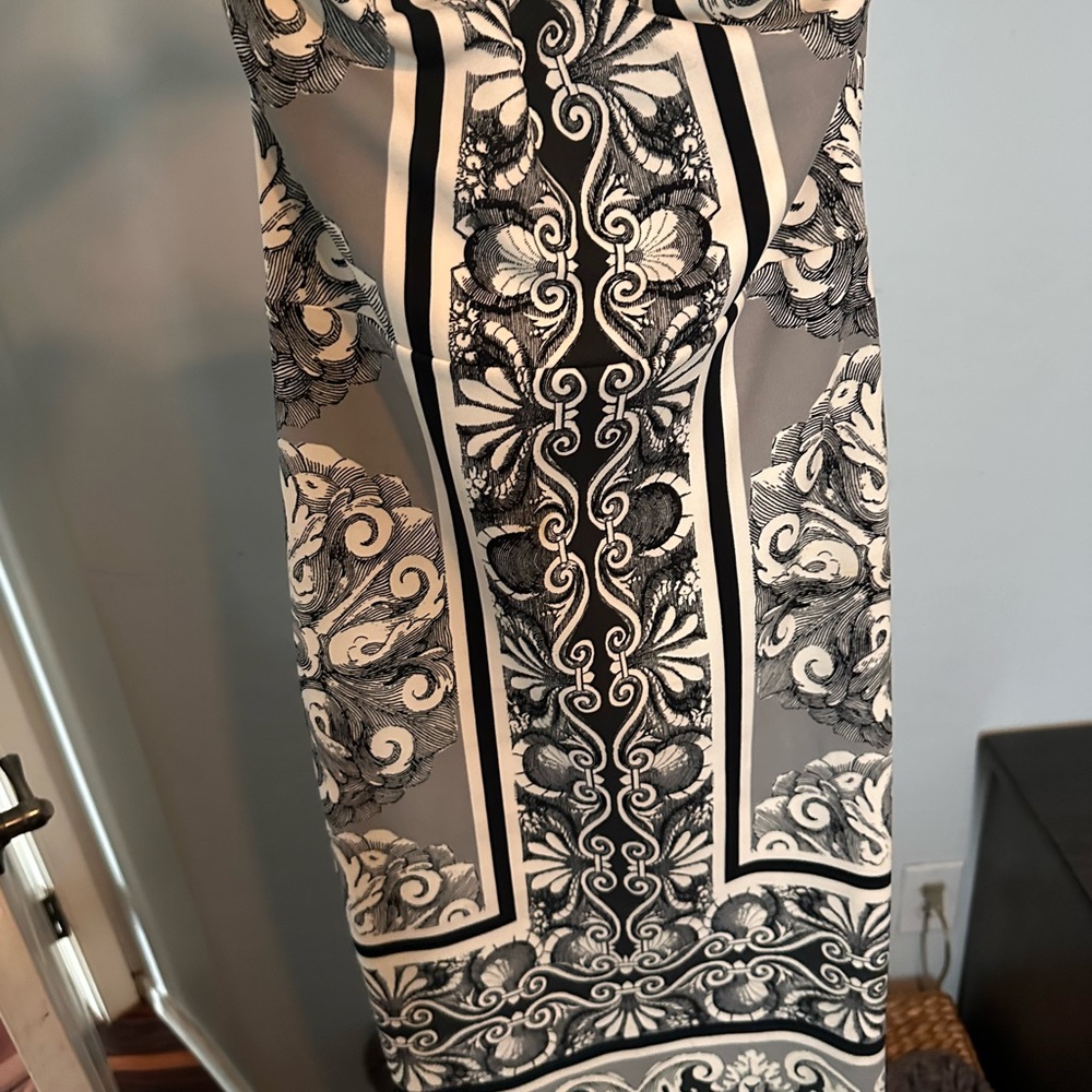 Express Black and White Midi Dress
